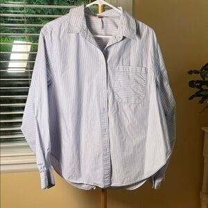 Free People Light Blue Striped Casual Shirt, great condition, M